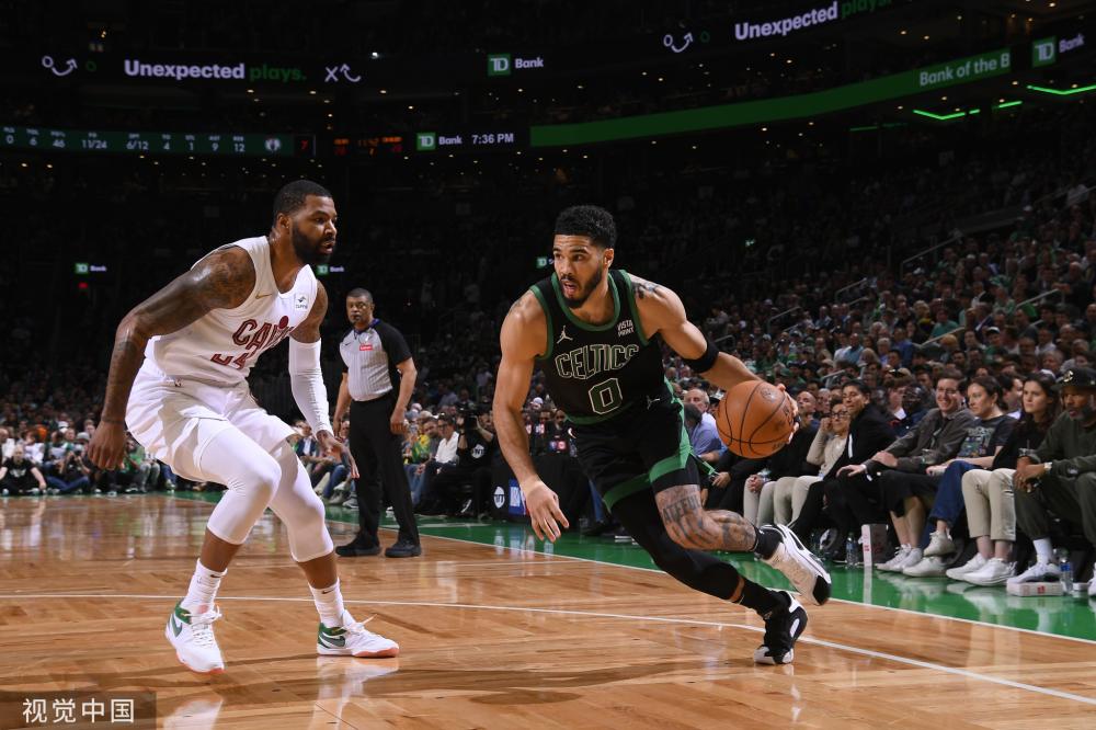 色半场表现 色半场表现