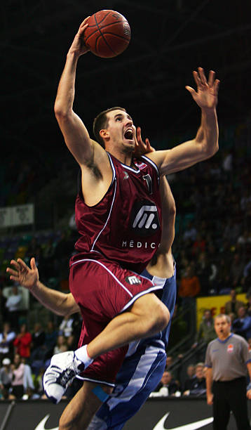 巴萨替补席 巴萨替补席