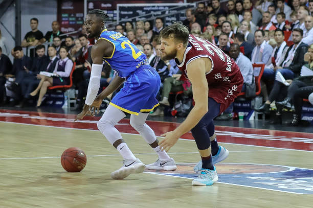 据赛季进展 据赛季进展